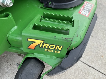 2023 John Deere Z920M Mower/Zero Turn