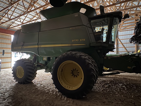 2008 John Deere 9770 STS Combine