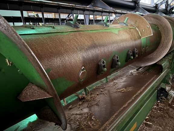 2011 John Deere 635F Header Combine