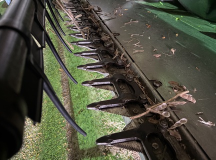 2011 John Deere 635F Header Combine