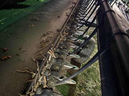 2011 John Deere 635F Header Combine