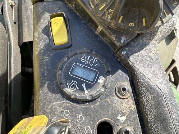 2023 John Deere Z950R Mower/Zero Turn