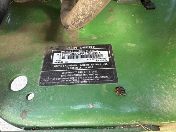 2023 John Deere Z950R Mower/Zero Turn
