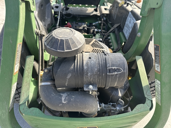 2023 John Deere Z950R Mower/Zero Turn