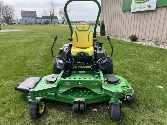 2023 John Deere Z950R Mower/Zero Turn