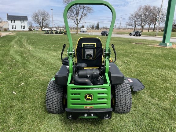 2023 John Deere Z950R Mower/Zero Turn