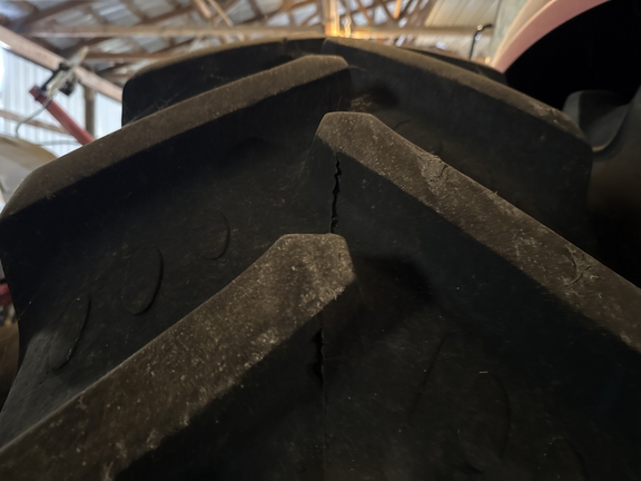 2011 Case IH Magnum 275 Tractor