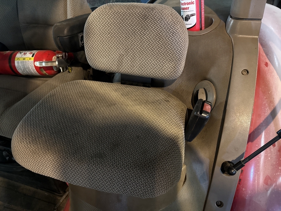 2011 Case IH Magnum 275 Tractor