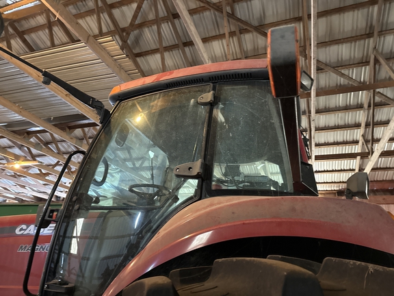 2011 Case IH Magnum 275 Tractor