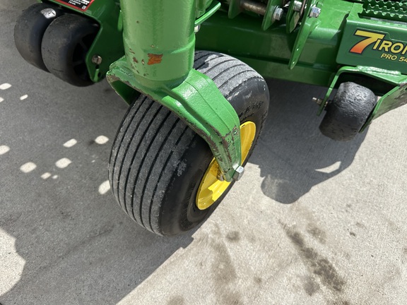 2022 John Deere Z930R Mower/Zero Turn