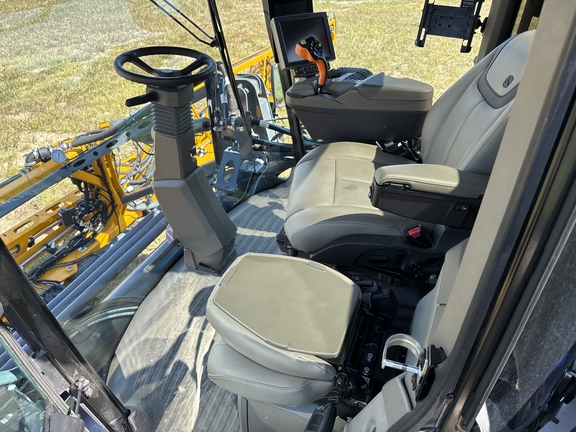 2024 Hagie STS12 Sprayer/High Clearance