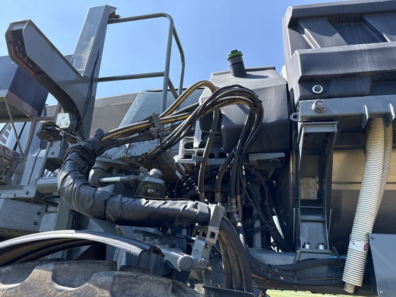 2024 Hagie STS12 Sprayer/High Clearance