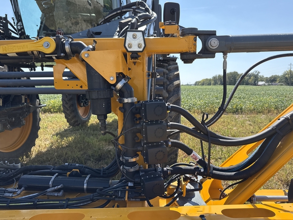 2024 Hagie STS12 Sprayer/High Clearance