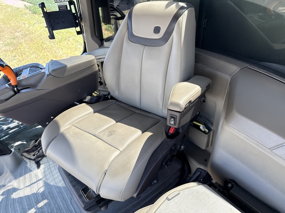 2024 Hagie STS12 Sprayer/High Clearance