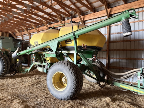 1998 John Deere 1900 Air Seeder