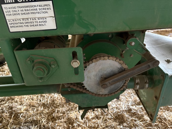 1998 John Deere 1900 Air Seeder