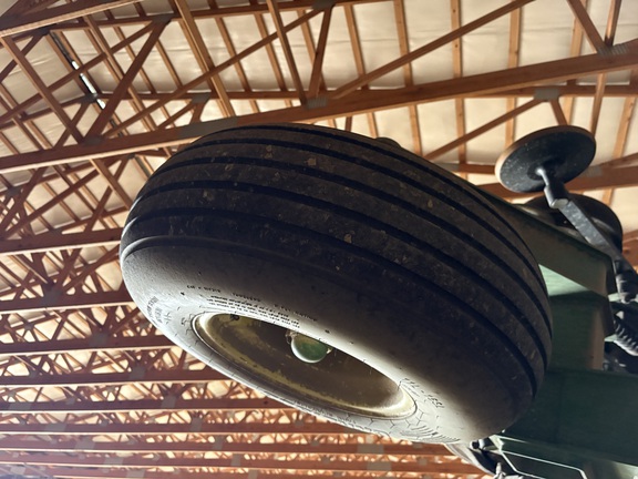 1998 John Deere 1900 Air Seeder