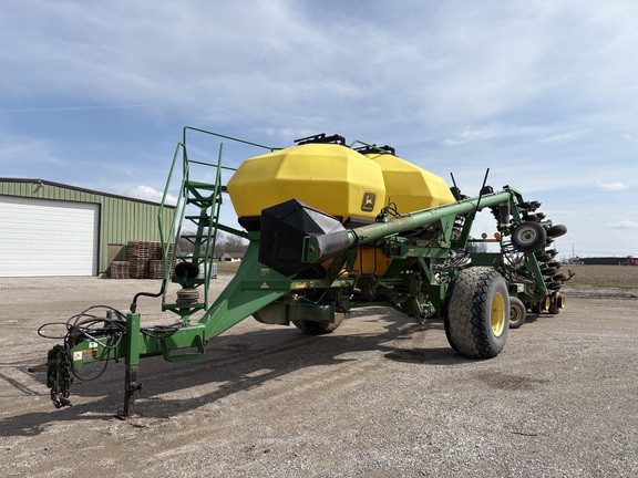 1998 John Deere 1900 Air Seeder