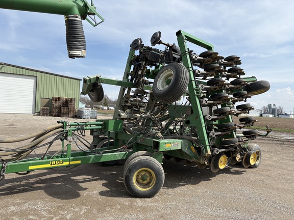 1998 John Deere 1900 Air Seeder