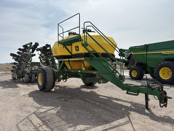 1998 John Deere 1900 Air Seeder