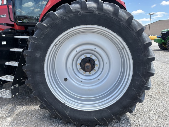 2013 Case IH Magnum 290 Tractor