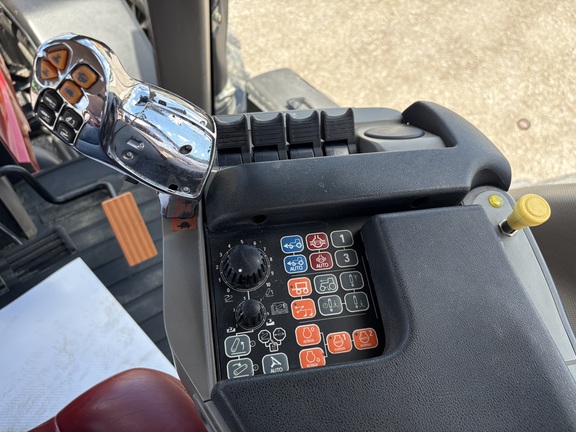 2013 Case IH Magnum 290 Tractor
