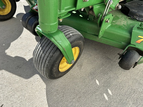 2013 John Deere Z930R Mower/Zero Turn