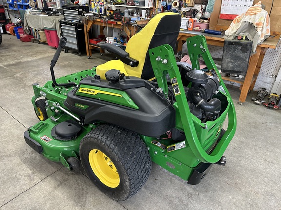 2023 John Deere Z950R Mower/Zero Turn