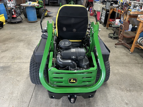 2023 John Deere Z950R Mower/Zero Turn