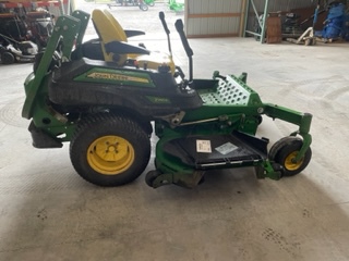 2015 John Deere Z950R Mower/Zero Turn