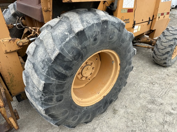 1986 Misc 586E Forklift