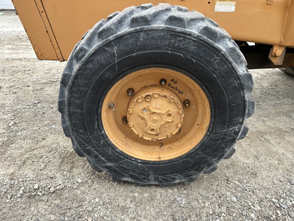 1986 Misc 586E Forklift