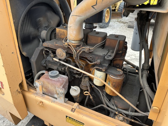 1990 Misc 586E Forklift