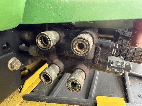 1998 John Deere 445 Garden Tractor