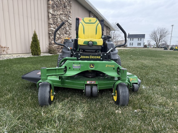 2024 John Deere Z930M Mower/Zero Turn
