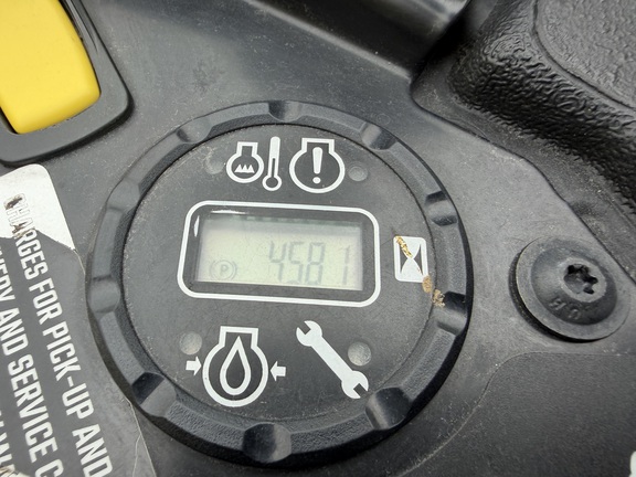 2024 John Deere Z930M Mower/Zero Turn