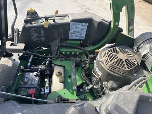 2023 John Deere Z950R Mower/Zero Turn