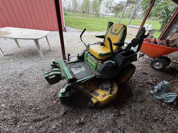 2022 John Deere Z530R Mower/Zero Turn