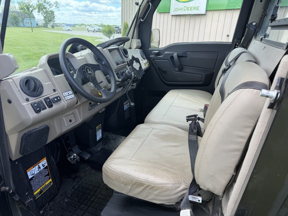2023 John Deere XUV 835R ATV