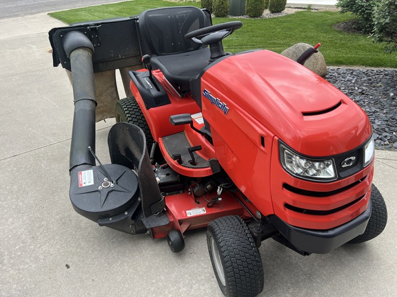 2016 Simplicity Broadmoor 25 Garden Tractor