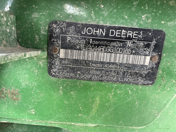 2016 John Deere 4044R Tractor Compact