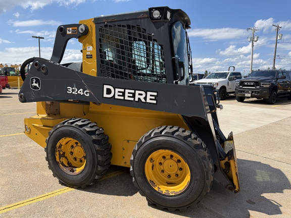 2019 John Deere 324G Skid Steer Loader