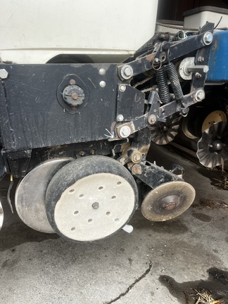 2001 Kinze 3600 Planter