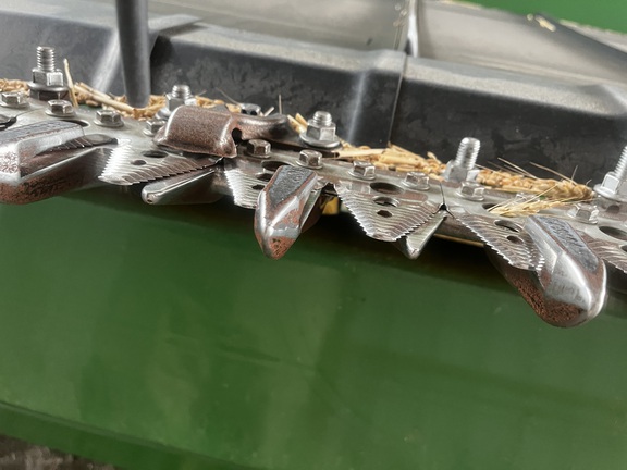 2013 John Deere 640FD Header Combine