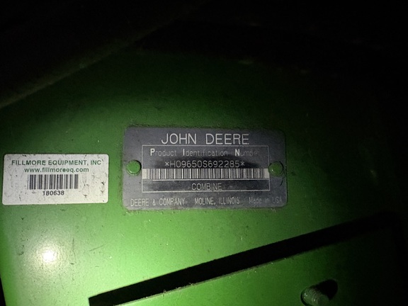2001 John Deere 9650 STS Combine
