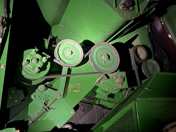 2001 John Deere 9650 STS Combine