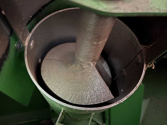 2001 John Deere 9650 STS Combine