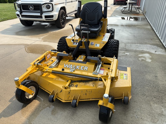 2024 Walker MH38i Mower/Zero Turn