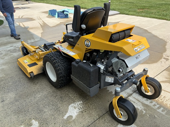 2024 Walker MH38i Mower/Zero Turn