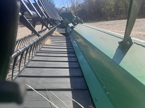 2020 John Deere 740FD Header Combine